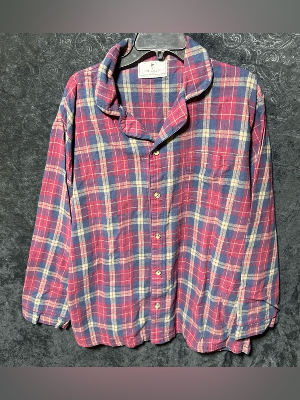 EUC! Lee Valley Ireland Red & Blue Plaid Button-Up Men's L Shirt